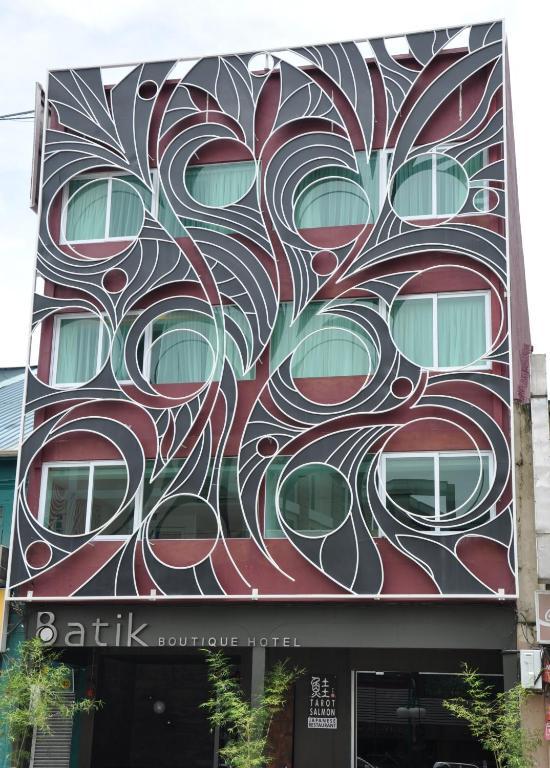 Batik Boutique Hotel Kuching Exterior foto